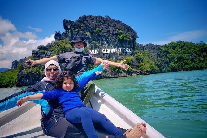 Private Langkawi Mangrove Forest Boat Tour Tg Rhu with Lunch - Key Points