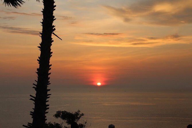 Private local city tour with english speaking driver - Discovering Phuket: A Deep Dive into the Tour Itinerary