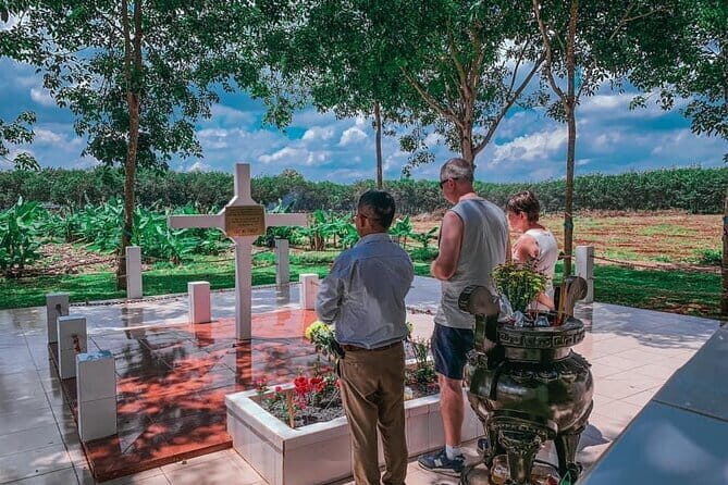 Private Long Tan and Nui Dat Australian Battlefield Day Trip - Pickup and Transportation: Comfort and Convenience