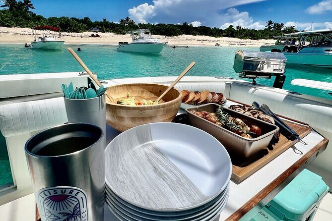 Private Luxury 36' Yacht from Fajardo to Icacos or Palomino - FAQs