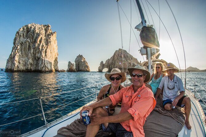 Private Luxury 42ft Sailing with Snorkeling in Los Cabos - The Crew and Service