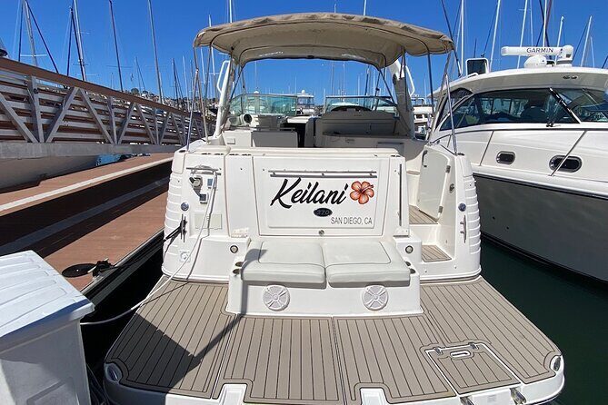 Private Luxury 45' Bay Cruiser Tour in San Diego: Suitable for Any Events - FAQ