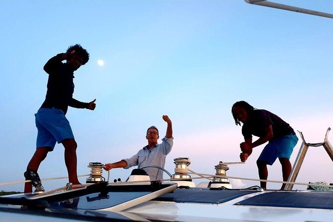 Private Luxury Catamaran - Saona or Catalina island - FAQ