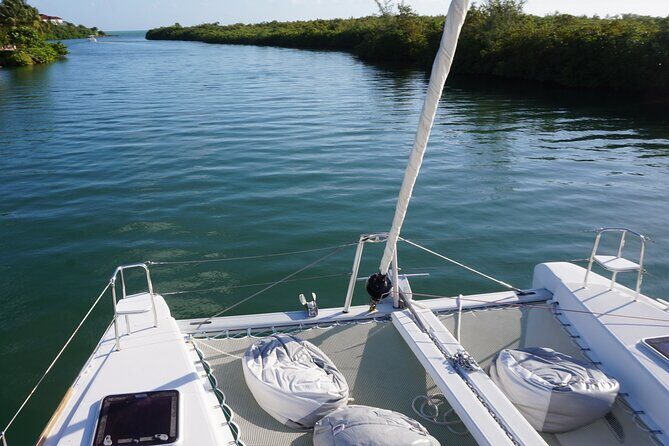 Private Luxury Catamaran Tour to Stingray City and Snorkel - FAQs