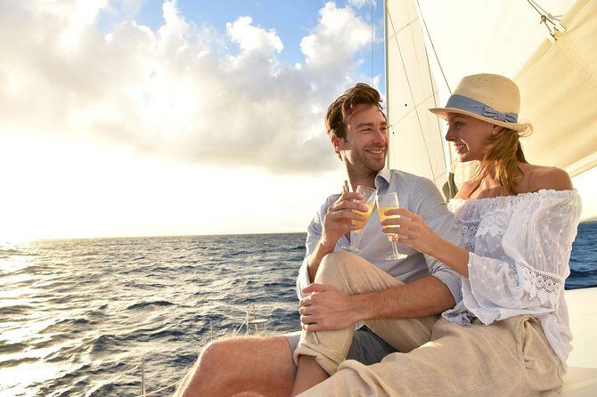 Private Luxury Catamaran Yacht. Full or Half Day Charter - Sail, Beach, Snorkel. - Key Points