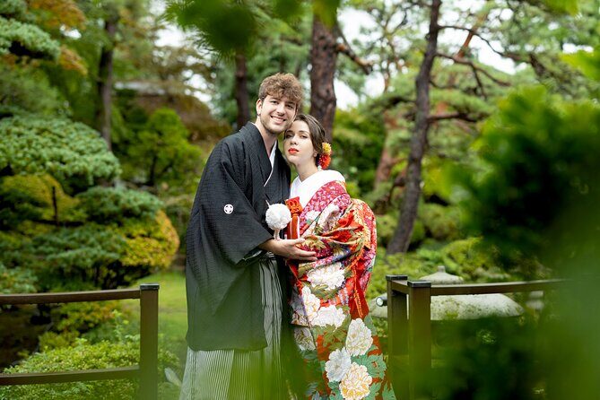 Private Luxury Romantic Photoshoot in a Traditional Kimono - Key Points