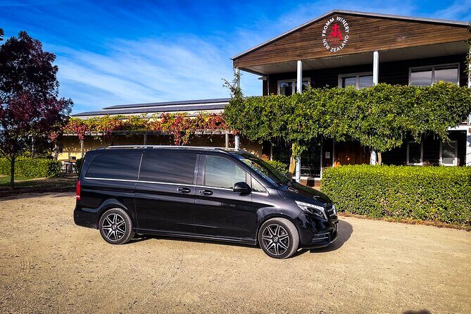 Private Luxury Transfer to Bannockburn Vineyard in Queenstown - Timing and Duration