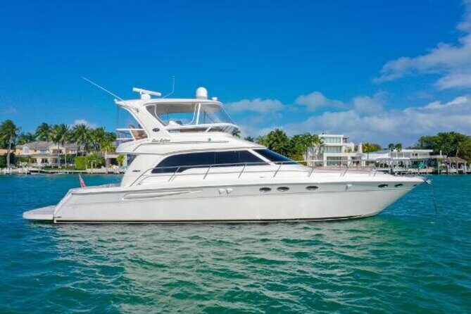 Private Luxury Yacht for up to 12 people - Key Points