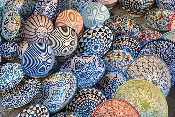 Private Marrakesh Souk Tour: Shop Like a Local with a Local Guide - A Walk Through Marrakech’s Souks: What You Can Expect