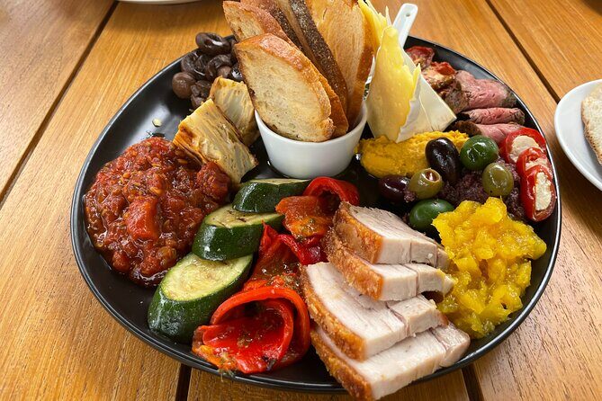 Private Martinborough Foodie Delights Tour from Wellington - FAQ
