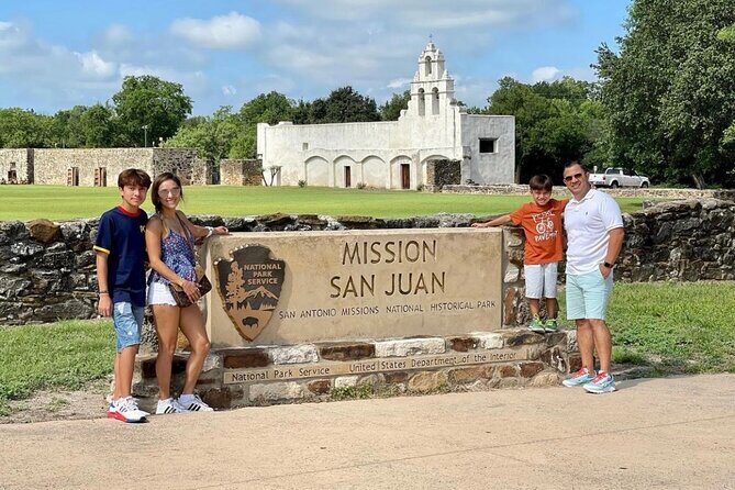 PRIVATE Missions and More - Half-day City Tour - Exploring San Antonio: What to Expect From the Tour
