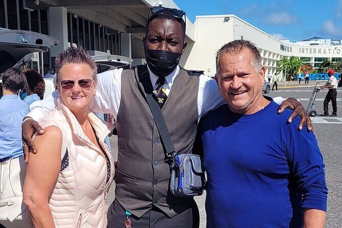 Private Montego Bay Airport Transfer to Royalton Blue Waters - Who Should Consider This Transfer?