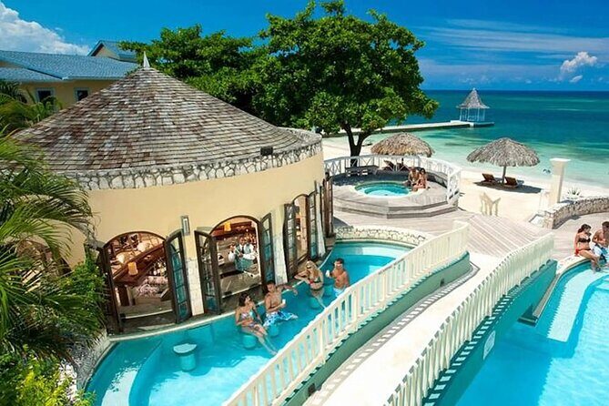Private Montego Bay Jamaica Airport Transfer to Hotels in Negril - Practical Considerations