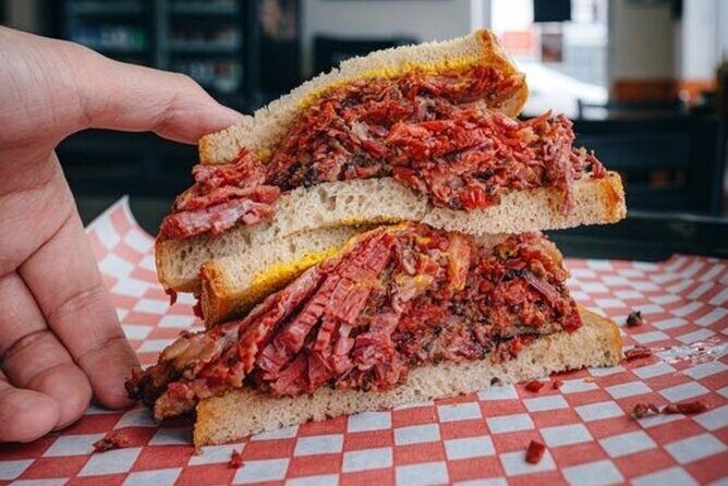 Private Montreal Street Food Walking Tour With A Local Guide - Who Will Love This Tour?
