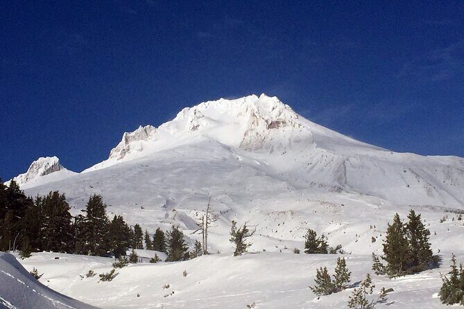 Private Mt Hood Waterfall Tour with Lunch and Wine included - The Itinerary in Detail: What You’ll See and Experience