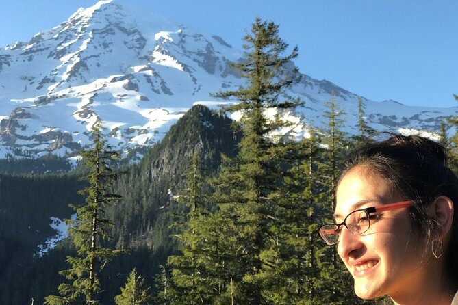 Private Mt Rainier National Park Day Trip from Seattle - First Stop: Mt. Rainier and the Jackson Visitor Center