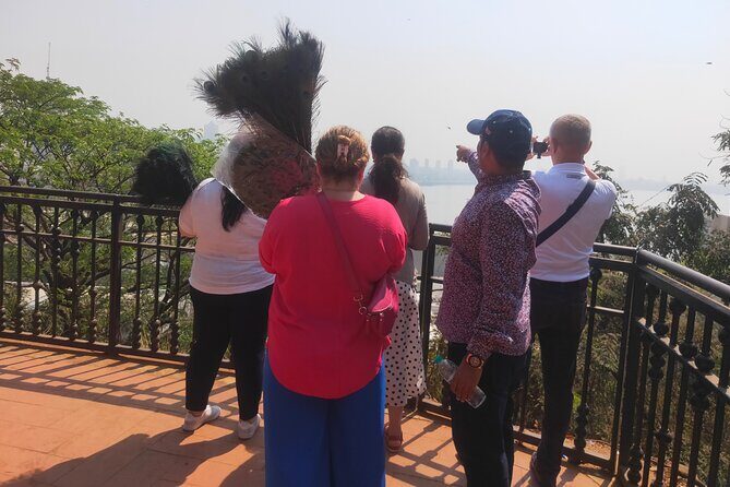 Private Mumbai Sightseeing Tour(Travellers Choice Award Winner) - FAQs