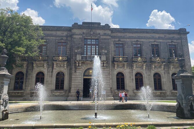 Private Museo Nacional Walking Tour - Authentic Insights from Travelers