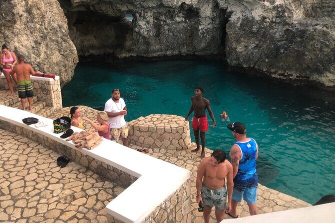 Private Negril DayTrip from Montego Bay Ricks Café, 7 Mile Beach - Key Points