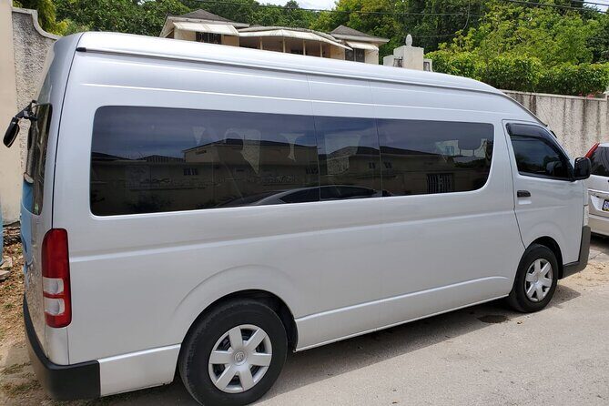 Private Negril Hotels Transfer from Montego Bay (MBJ)Airport - What Do You Get for the Price?