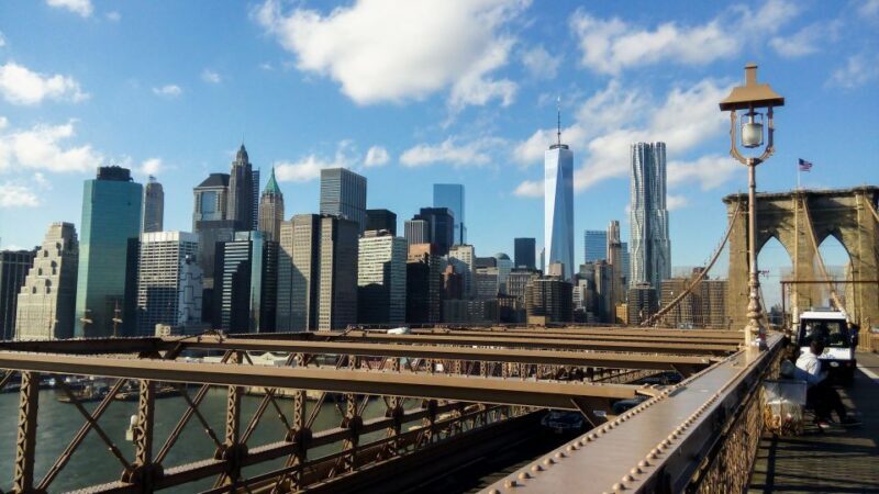 Private New York City Tour by Night With Local Guide - Crossing the Brooklyn Bridge at Sunset