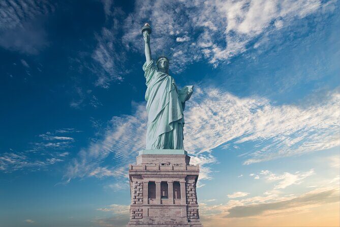 Private New York Tour With Guide Up to 12 Pax Group Size - The Experience: What’s on Offer?