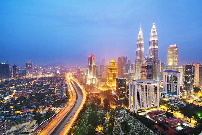 Private Night Tour: Petronas Twin Tower And Shopping - What the Reviews Say