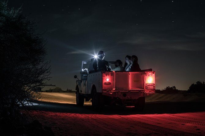 Private Night Vintage Land Rover Desert Safari & Stargazing - A Closer Look at the Experience
