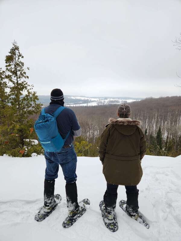 Private Nottawasaga Bluffs Caves Snowshoe-Creemore/Collingwd - The Scenery and Guides