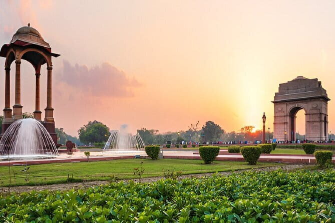 Private Old and New Delhi Full-Day Guided Tour all Inclusive - The Sum Up