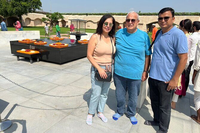 Private Old & New Delhi Tour - Experience the best of Delhi in 8 hours! - What Makes This Tour Stand Out?