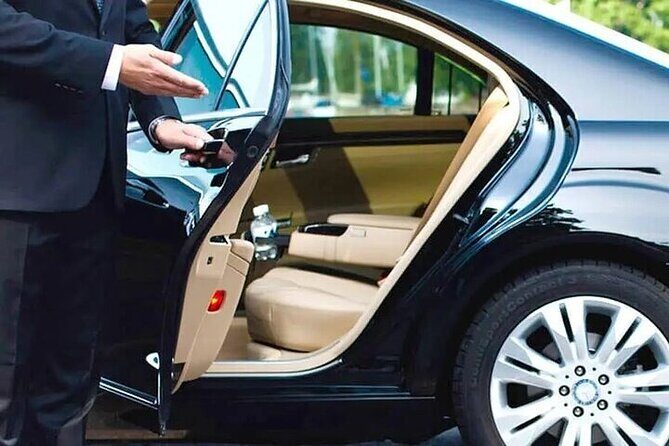 Private One-way Airport Transfer From Cancun to Cancun Airport - Additional Features and Considerations