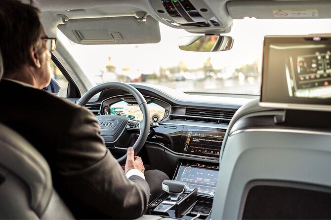 Private One-Way Transfer Reina Beatrix Airport to Aruba - Practical Details & Additional Info