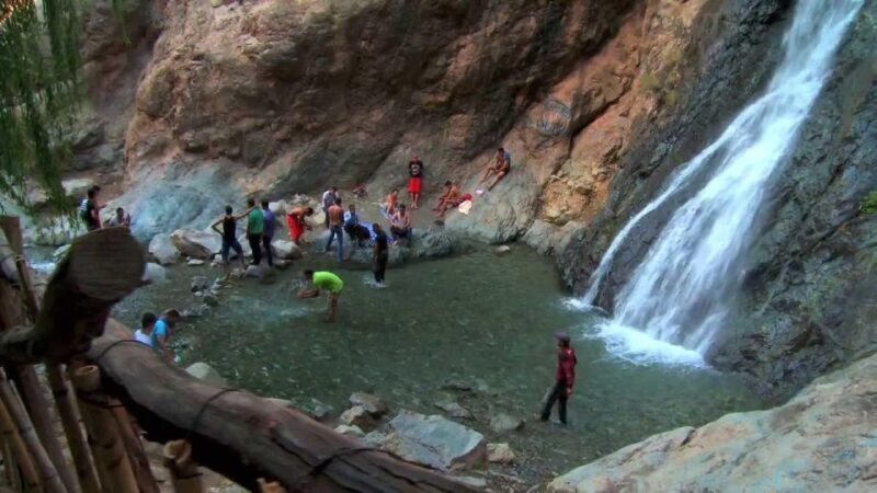 Private Ourika Valley & Atlas Mountains Tour with lunch - Key Points