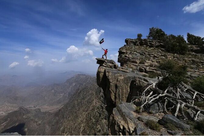 Private Overnight Jebel Shams Camping Tour - Introduction