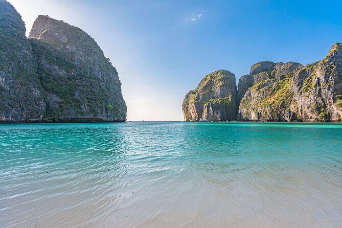 Private Phi Phi Islands & Bamboo Full Day Tour with snorkeling - Bamboo Island: Relaxation and Snorkeling