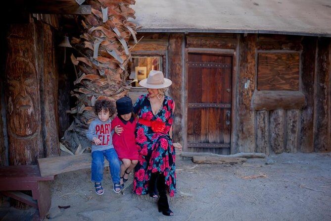 Private Photo Session with a Local Photographer in Palm Springs - Key Points