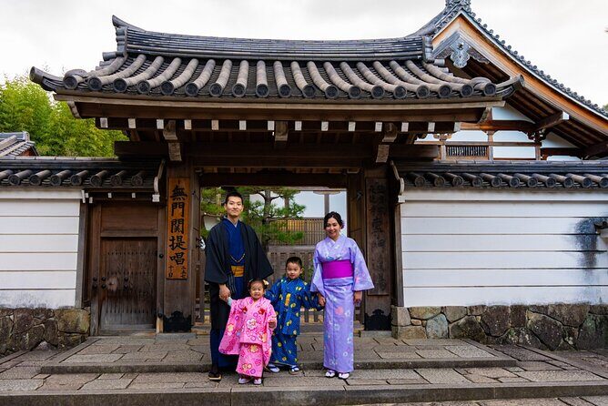 Private Photoshoot Experience in Arashiyama Bamboo - Who Should Consider This Experience?