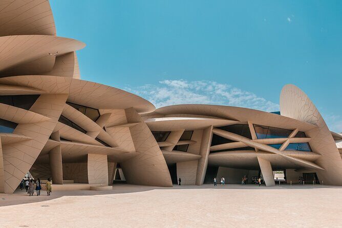 Private Photoshoot in Doha with All Must-See Sites - FAQs