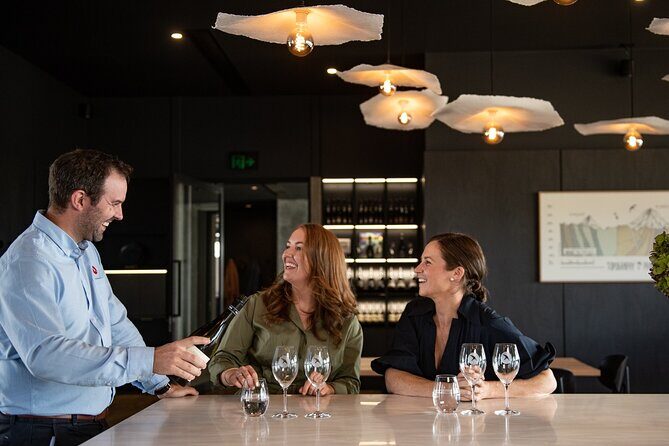 Private Picnic Lunch Experience in Orange with Wine - Setting the Scene: What to Expect from the Experience