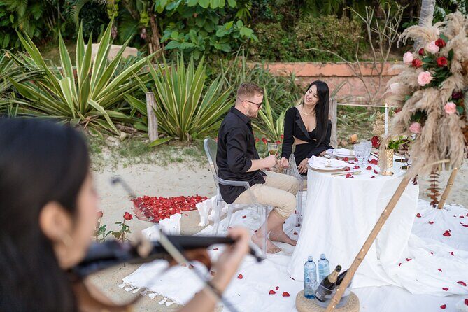 Private Picnic Marriage Proposal by the Sea - Who Will Love This Experience?
