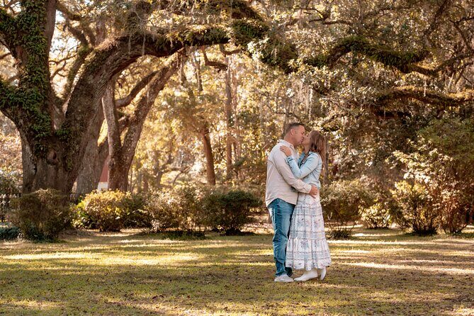 Private Professional Holiday Photoshoot in Charlotte - FAQ
