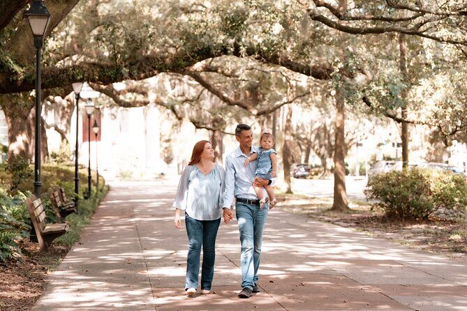 Private Professional Vacation Photoshoot in Savannah - An In-Depth Look at the Savannah Photoshoot Experience