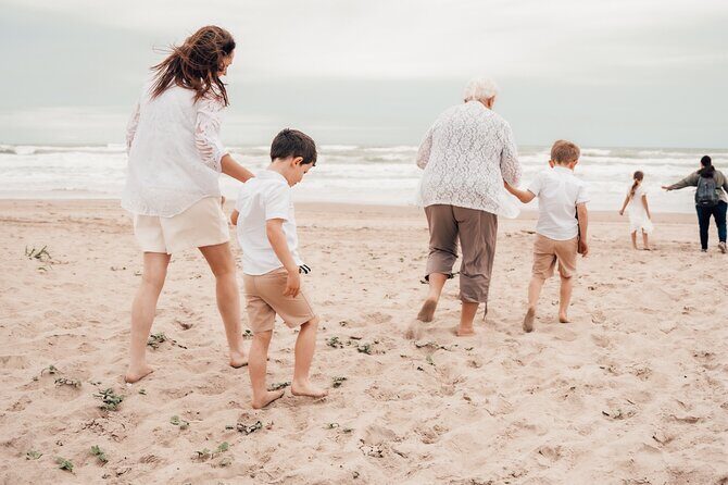 Private Professional Vacation Photoshoot in South Padre Island - Why Consider a Private Photoshoot in South Padre Island?