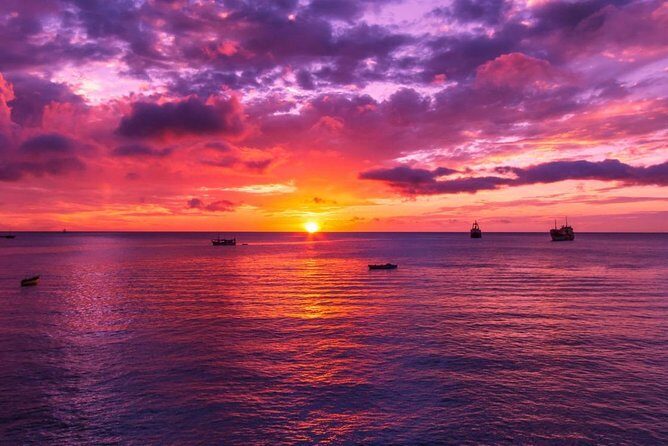Private & Romantic Sunset Cruise Under Sails - What Makes This Tour Special?