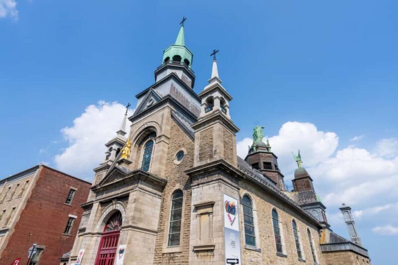Private Romantic Walking Tour For Couples in Montreal - A Closer Look at the Experience