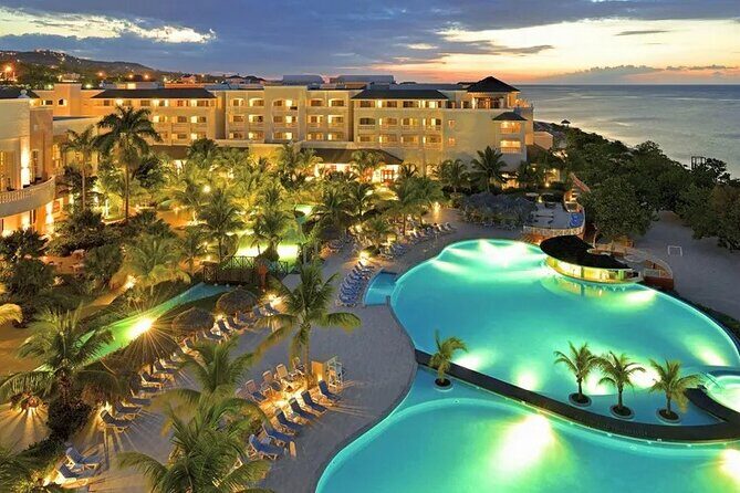Private Round Trip Airport Transfer From Montego Bay Hotels - Practical Aspects and Booking