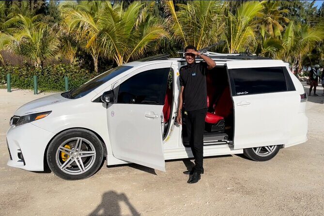 Private Round Trip Punta Cana Airport Hotel/Villa Transfer - Introduction: A Private Transfer with Comfort and Simplicity