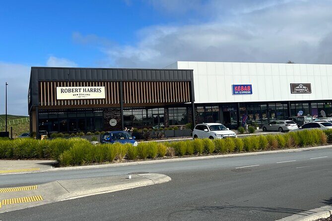 Private Round Trip Transport To Waitomo Caves From Auckland - Key Points