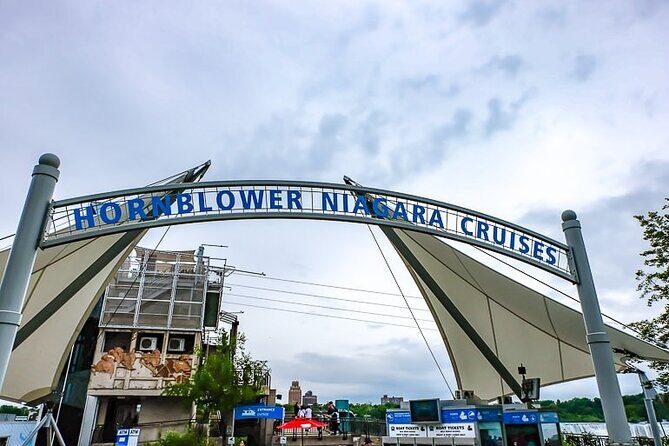 Private-Safe Transfer from Niagara Falls, Canada to Buffalo Intl, Airport (BUF) - Why Choose This Private Transfer?